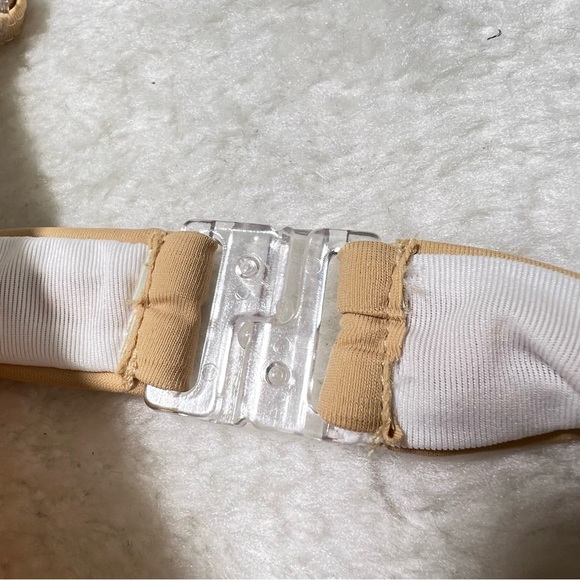 NWT PrettyLittleThing Nude Underwire Swim Bikini Top Size 4 - Picture 7 of 11